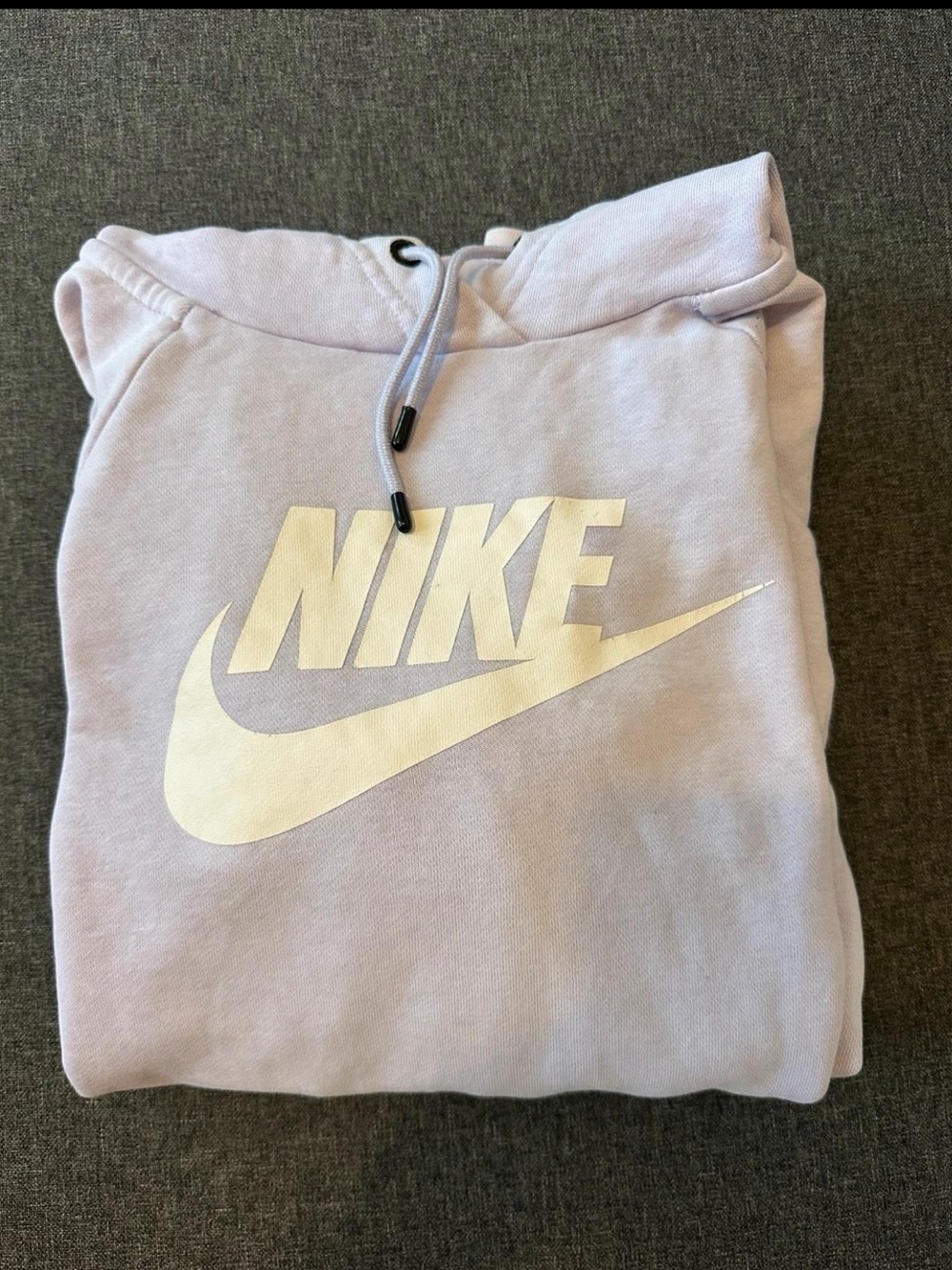 Nike Men’s Lavender Crewneck Sweatshirt with White Logo